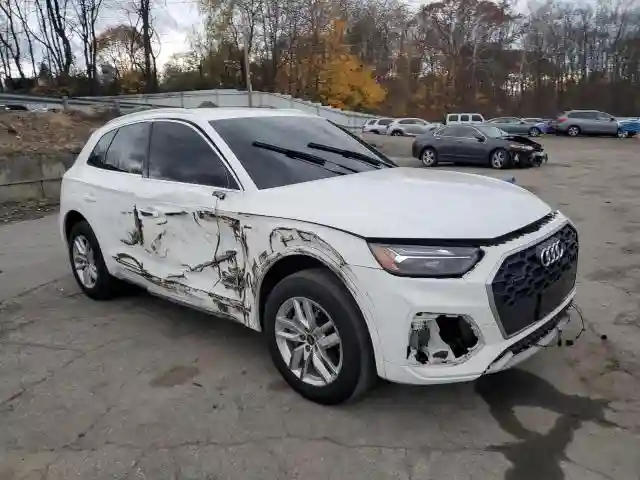 WA1GAAFY2P2155088 2023 AUDI Q5-3