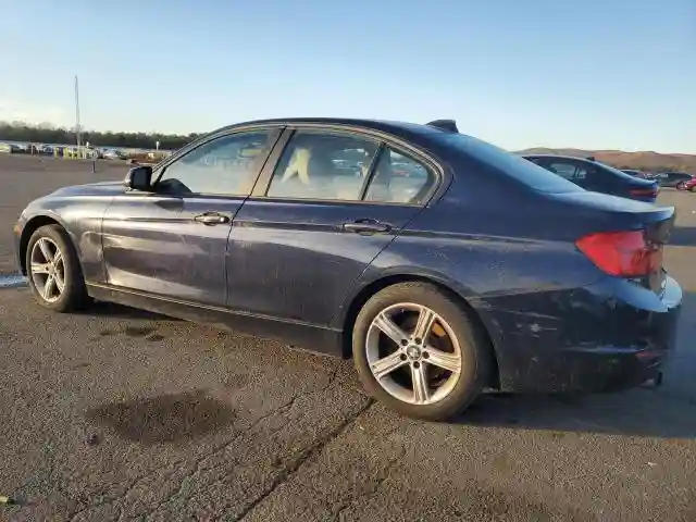WBA3B5G51DNS00588 2013 BMW 3 SERIES-1