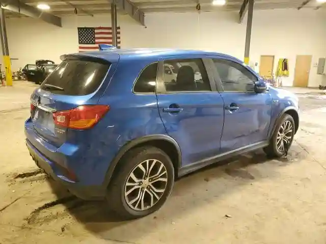 JA4AP3AU7JZ000944 2018 MITSUBISHI OUTLANDER-2