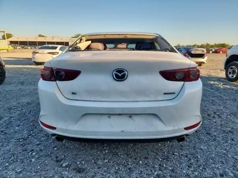 JM1BPABL0M1330707 2021 MAZDA 3-5