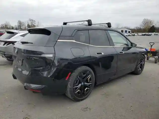WB533CF04PCM51160 2023 BMW IX M60-2
