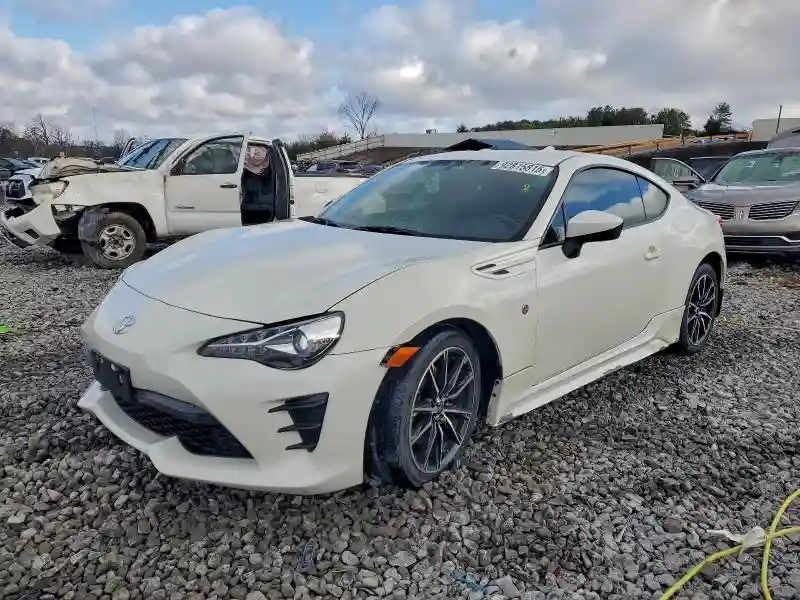 JF1ZNAA15H8706910 2017 TOYOTA 86-0