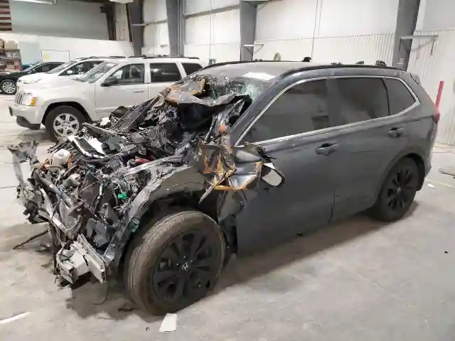 2HKRS6H92PH203766 2023 HONDA CRV-0