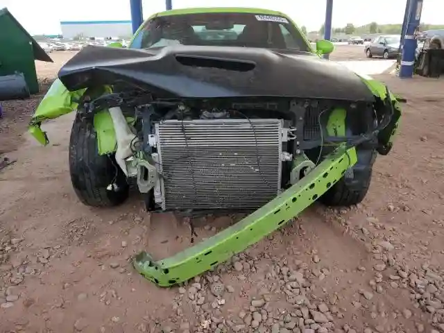 2C3CDZBT6KH708947 2019 DODGE CHALLENGER-4