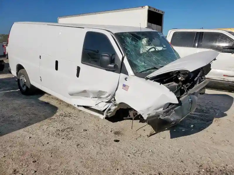 1GCZGHF70R1225905 2024 CHEVROLET EXPRESS-3