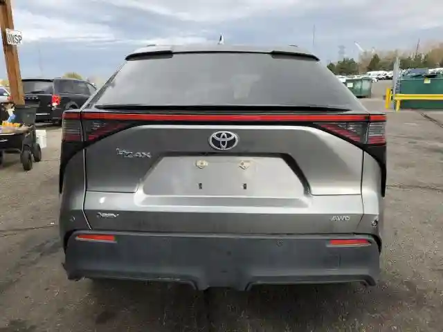 JTMABACA6RA068920 2024 TOYOTA BZ4X XLE-5