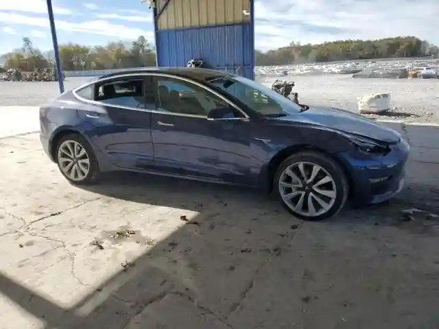 5YJ3E1EBXJF117392 2018 TESLA MODEL 3-3