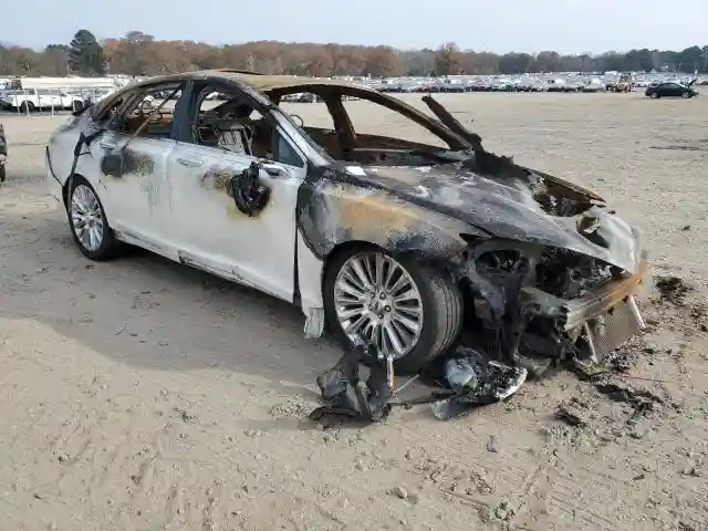 3LN6L2G95DR814342 2013 LINCOLN MKZ-3