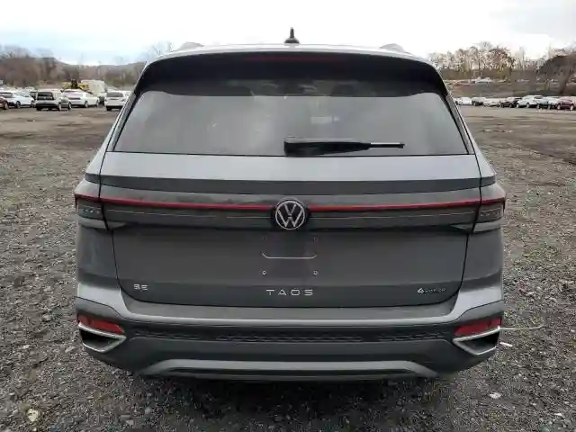 3VVUC7B22SM026164 2025 VOLKSWAGEN TAOS SE-5