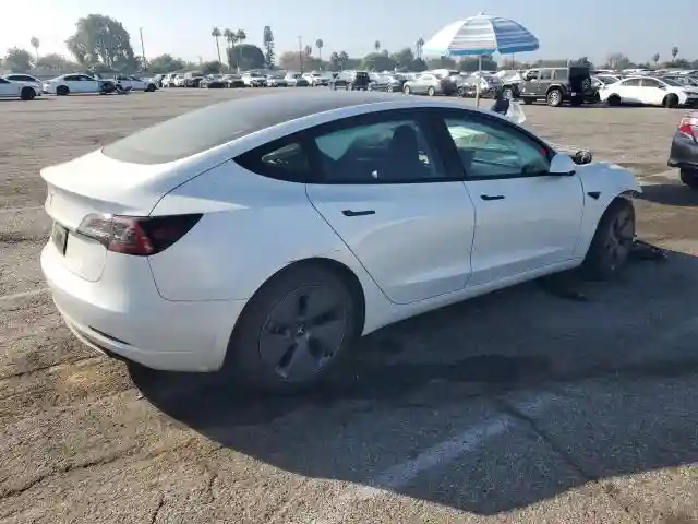 5YJ3E1EA7PF623648 2023 TESLA MODEL 3-2