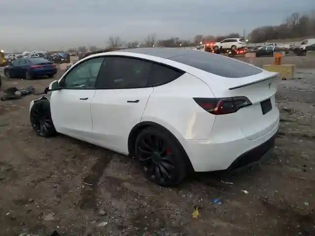 7SAYGDEF0NF487778 2022 TESLA MODEL Y-1