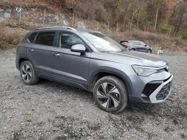 3VVUC7B22SM026164 2025 VOLKSWAGEN TAOS SE-3