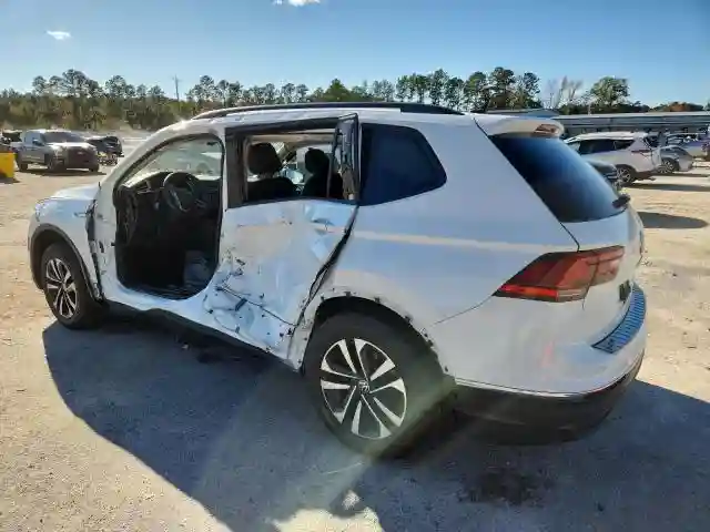 3VVFB7AX8RM032909 2024 VOLKSWAGEN TIGUAN-1