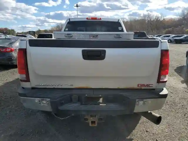 1GT120C88BF240980 2011 GMC SIERRA-5