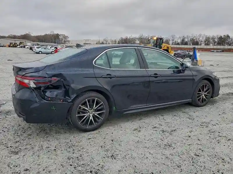 4T1T11AK9NU055980 2022 TOYOTA CAMRY-2