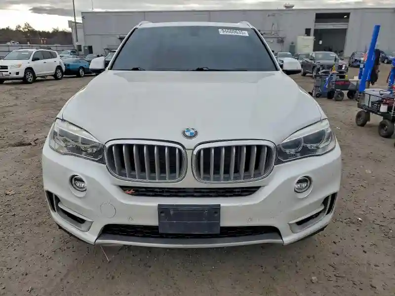 5UXKR0C5XH0U51937 2017 BMW X5-4