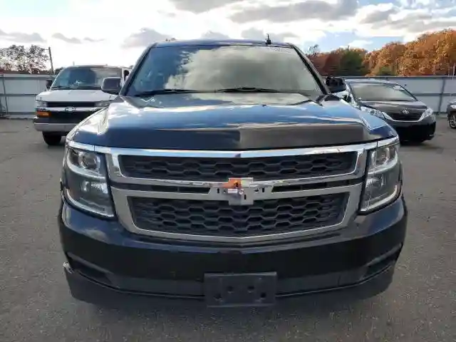 1GNSKHKC9KR189049 2019 CHEVROLET SUBURBAN-4