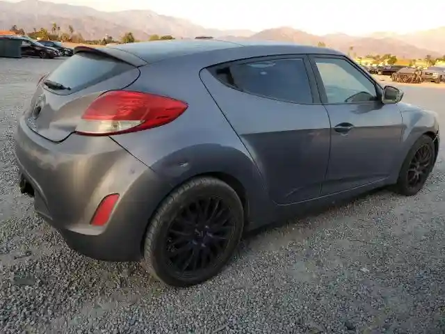KMHTC6AD0GU290926 2016 HYUNDAI VELOSTER-2