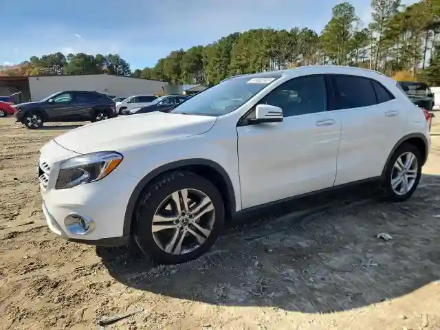 WDCTG4GB2KU018920 2019 MERCEDES-BENZ GLA-CLASS-0