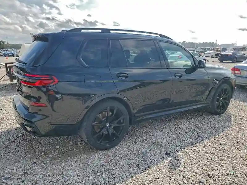 5UX23EM0XR9S34239 2024 BMW X7-2