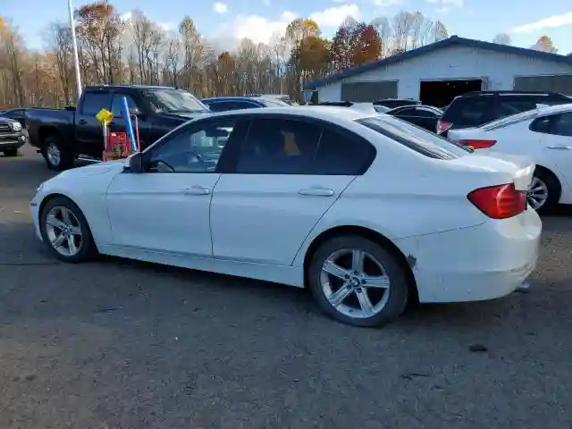 WBA3C3C55DF979561 2013 BMW 3 SERIES-1