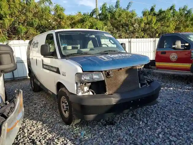 1GTW7AFP3P1120363 2023 GMC SAVANA-3