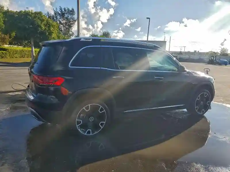 W1N4M4GB1PW302465 2023 MERCEDES-BENZ GLB-CLASS-2