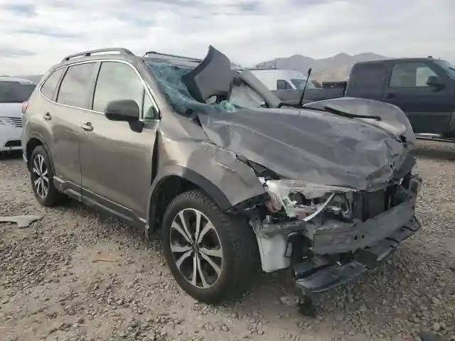 JF2SKASC4KH537668 2019 SUBARU FORESTER-3