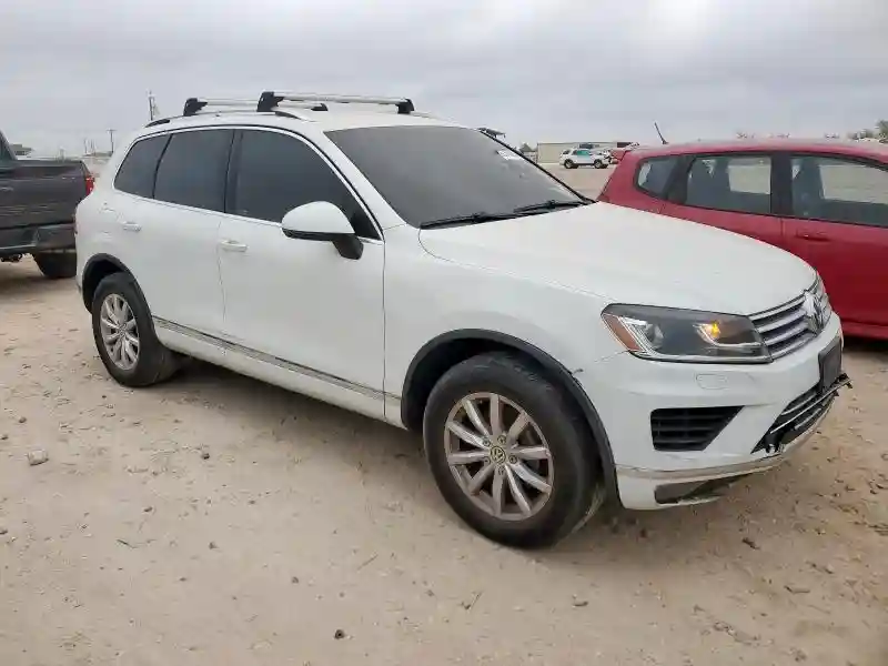 WVGEF9BP9GD000516 2016 VOLKSWAGEN TOUAREG-3