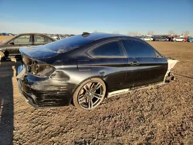 WBS3R9C57GK335908 2016 BMW M4-2
