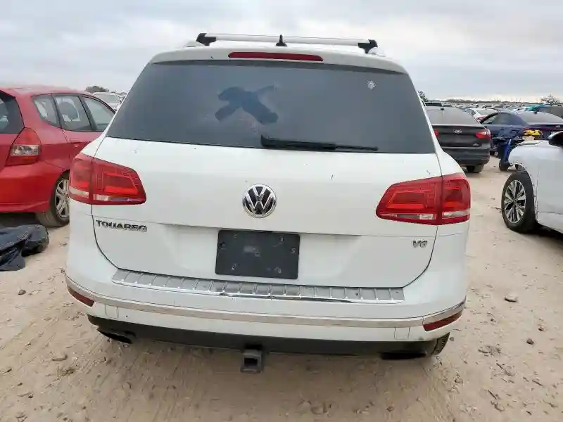 WVGEF9BP9GD000516 2016 VOLKSWAGEN TOUAREG-5