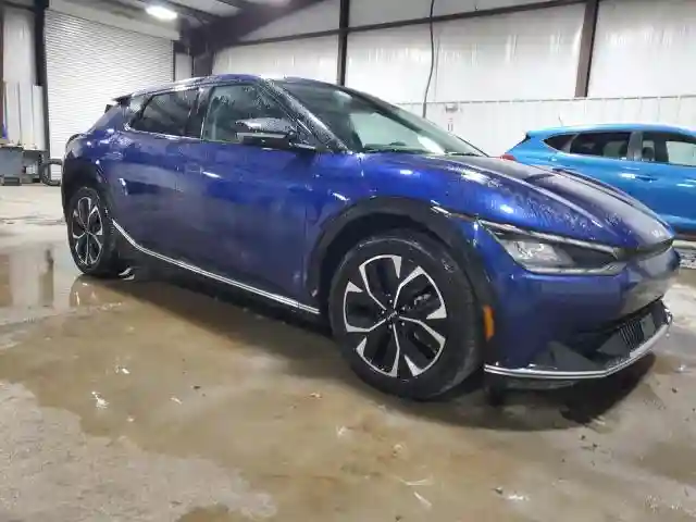 KNDC34LA8P5156686 2023 KIA ALL OTHER-3