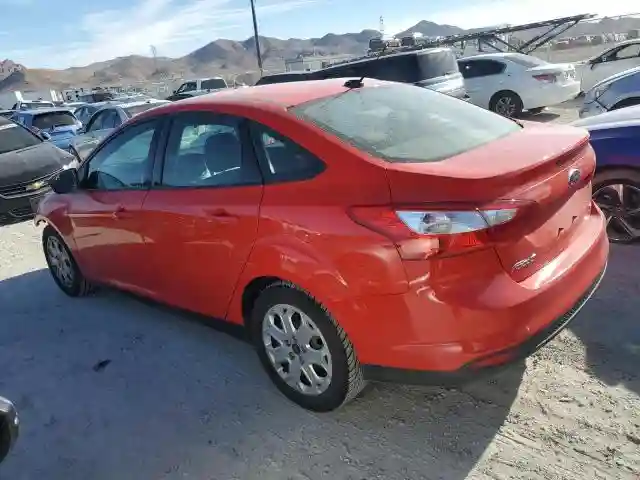 1FAHP3F2XCL416736 2012 FORD FOCUS-1