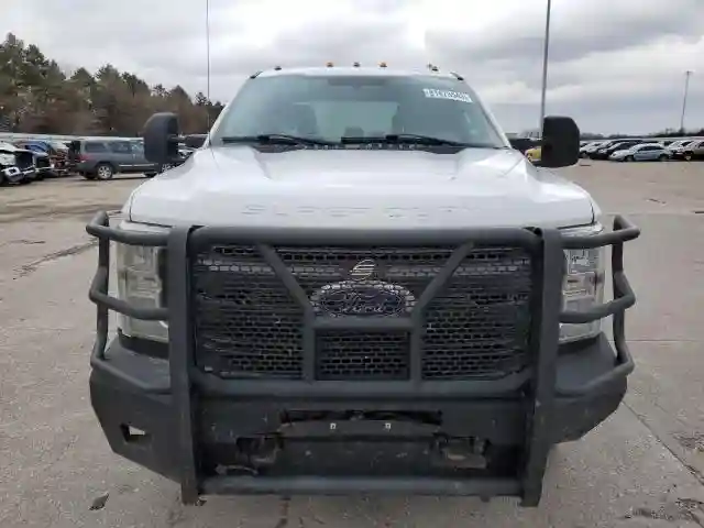 1FT8W3DT8HEB21476 2017 FORD F350-4