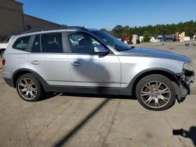 WBXPC9C40AWJ35487 2010 BMW X3-3