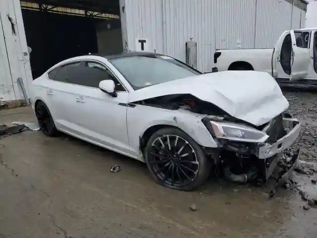 WAUCNCF51JA074460 2018 AUDI A5-3