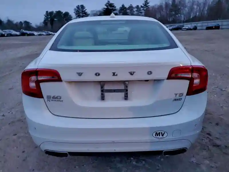 YV1612TK5G2391686 2016 VOLVO S60-5