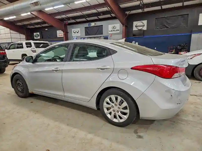 5NPDH4AE7BH058933 2011 HYUNDAI ELANTRA-1