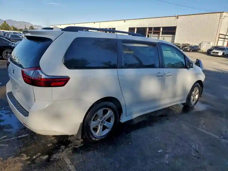 5TDKZ3DC0LS081149 2020 TOYOTA ALL MODELS-2