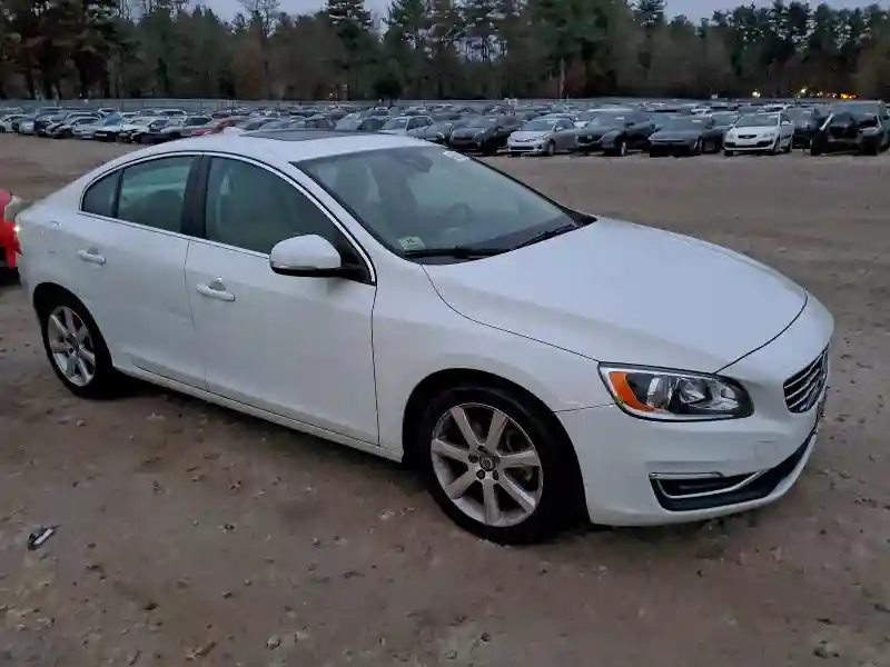 YV1612TK5G2391686 2016 VOLVO S60-3