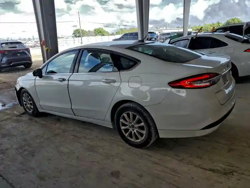 3FA6P0G74JR270395 2018 FORD FUSION-1