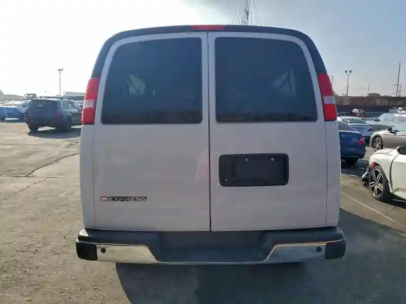 1GAZGPFP4R1202176 2024 CHEVROLET EXPRESS-5