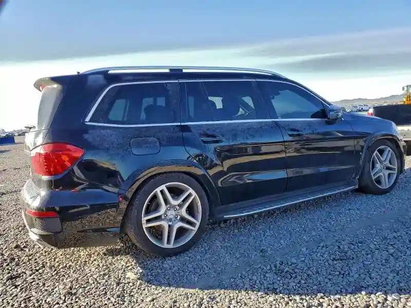 4JGDF7DE7FA476176 2015 MERCEDES-BENZ GL-CLASS-2