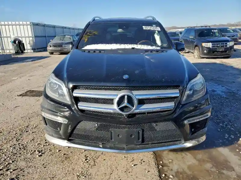4JGDF7DE0GA638778 2016 MERCEDES-BENZ GL-CLASS-4