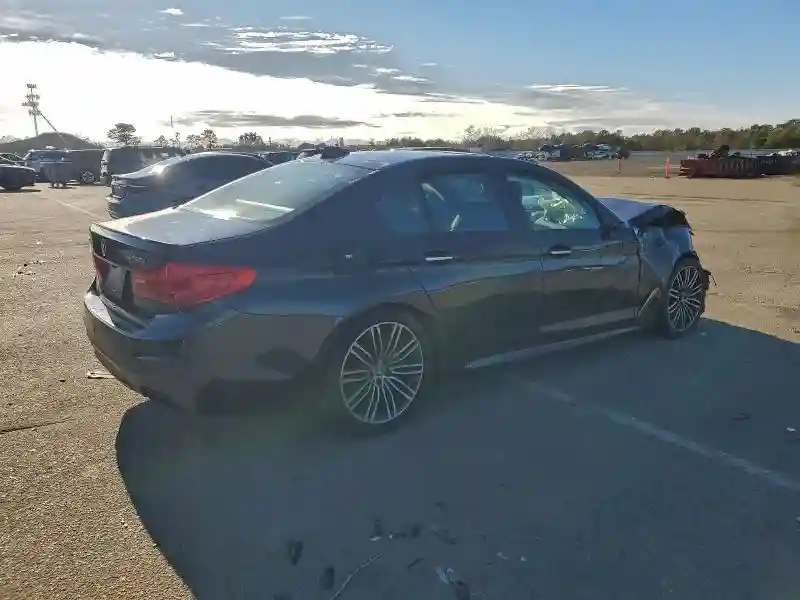 WBAJB9C56JG464233 2018 BMW M5-2