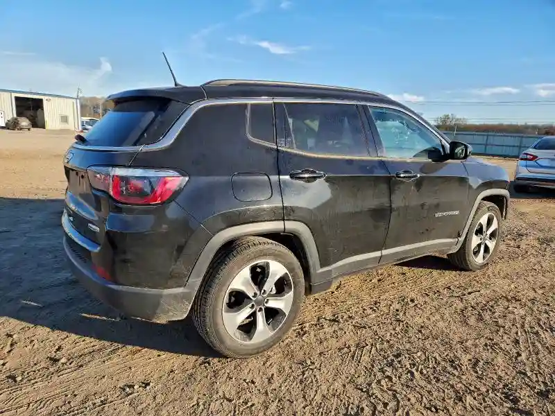 3C4NJCBB3KT736763 2019 JEEP COMPASS-2