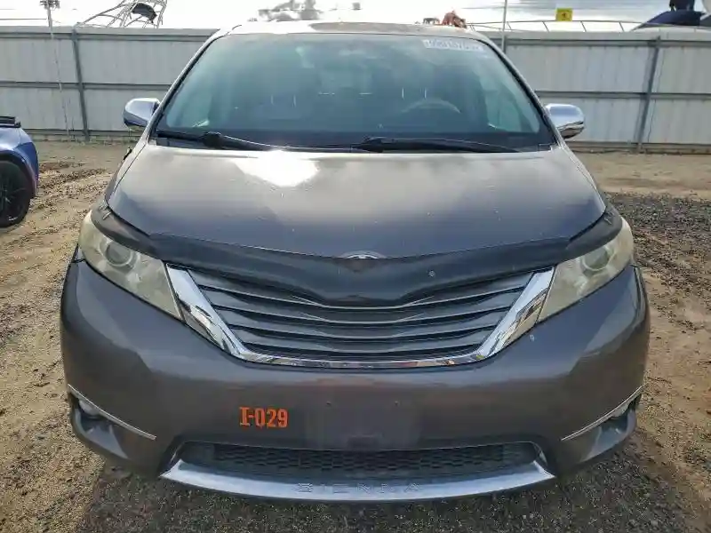 5TDYK3DC7DS296544 2013 TOYOTA ALL MODELS-4