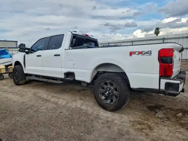 1FT8W2BA1PEC99272 2023 FORD F250-1