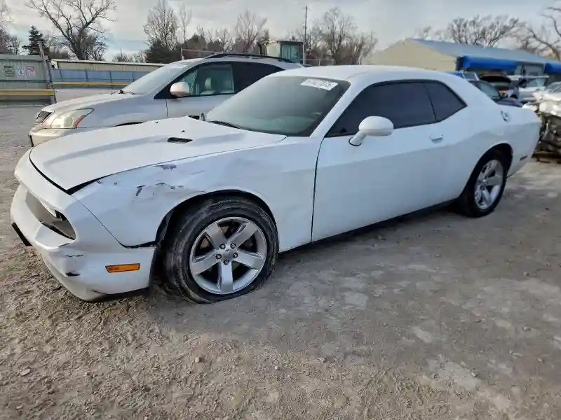 2C3CDYAG3DH693888 2013 DODGE CHALLENGER-0