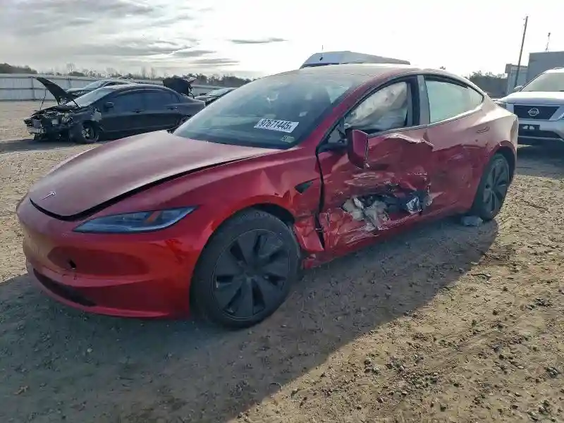 5YJ3E1EA5SF900581 2025 TESLA MODEL 3-0